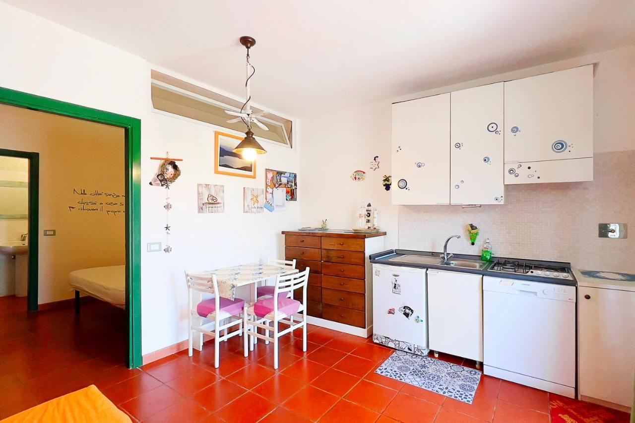 Villa Bilocale Sant'Anna Vicolo Del Mughetto Extérieur photo